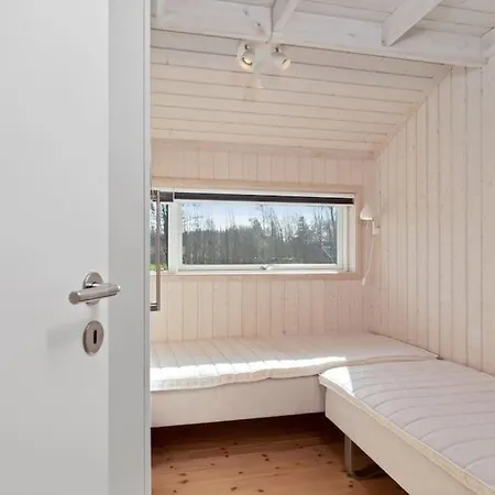 Zoes Hojt-til-himlen-hus Feriehus Stege