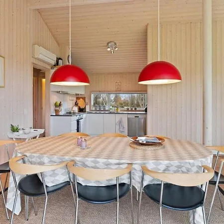 Feriehus Zoes Hojt-til-himlen-hus *