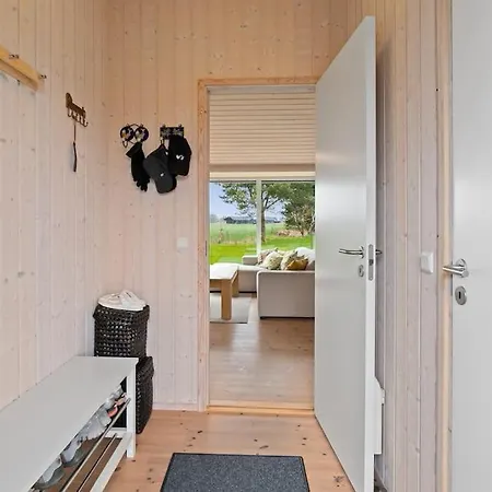 Feriehus Zoes Hojt-til-himlen-hus Stege